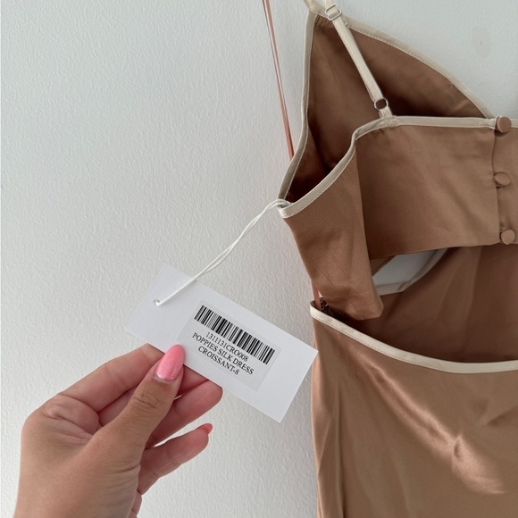 REFORMATION NWT Poppies Silk Dress in Croissant 8 - Picture 7 of 8